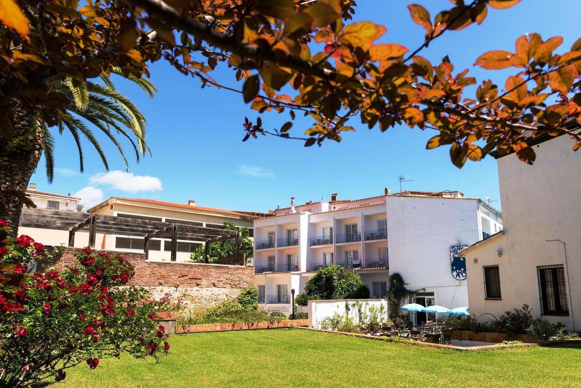 Hotel Sant March Tossa de Mar Exterior photo